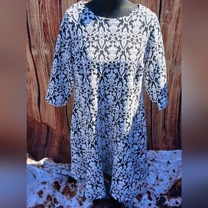 Elegant Black and White Lace Top